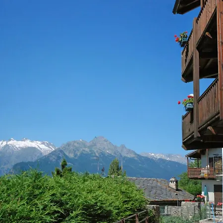 Locazione Turistica Grand Sarriod.4 * Vetan