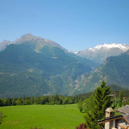 Daire Locazione Turistica Grand Sarriod.4 Vetan